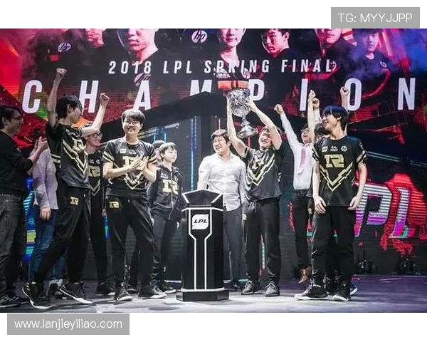 DOTA2灵活性排行榜揭晓RNG战队荣获第三名引发热议 DOTA2灵活性排行榜揭晓RNG战队荣获第三名引发热议