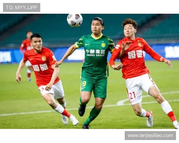 深圳篮球队在钻石联赛积分榜中以77分稳居第一名引发关注