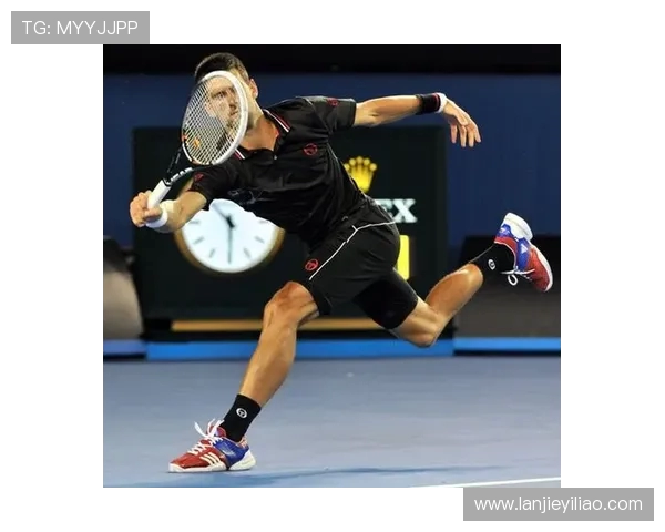 勇士与骑士对决再度上演经典之战 谁将笑到最后成为冠军之王 勇士与骑士对决再度上演经典之战 谁将笑到最后成为冠军之王