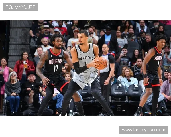 复赛后马刺与火箭精彩对决回放全程回顾与分析